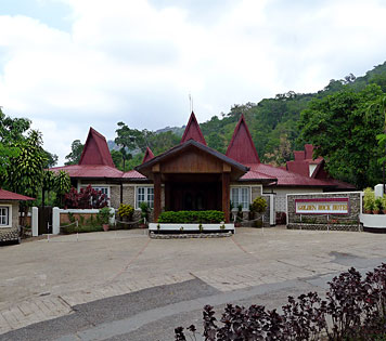 golden-rock-hotel-monstate